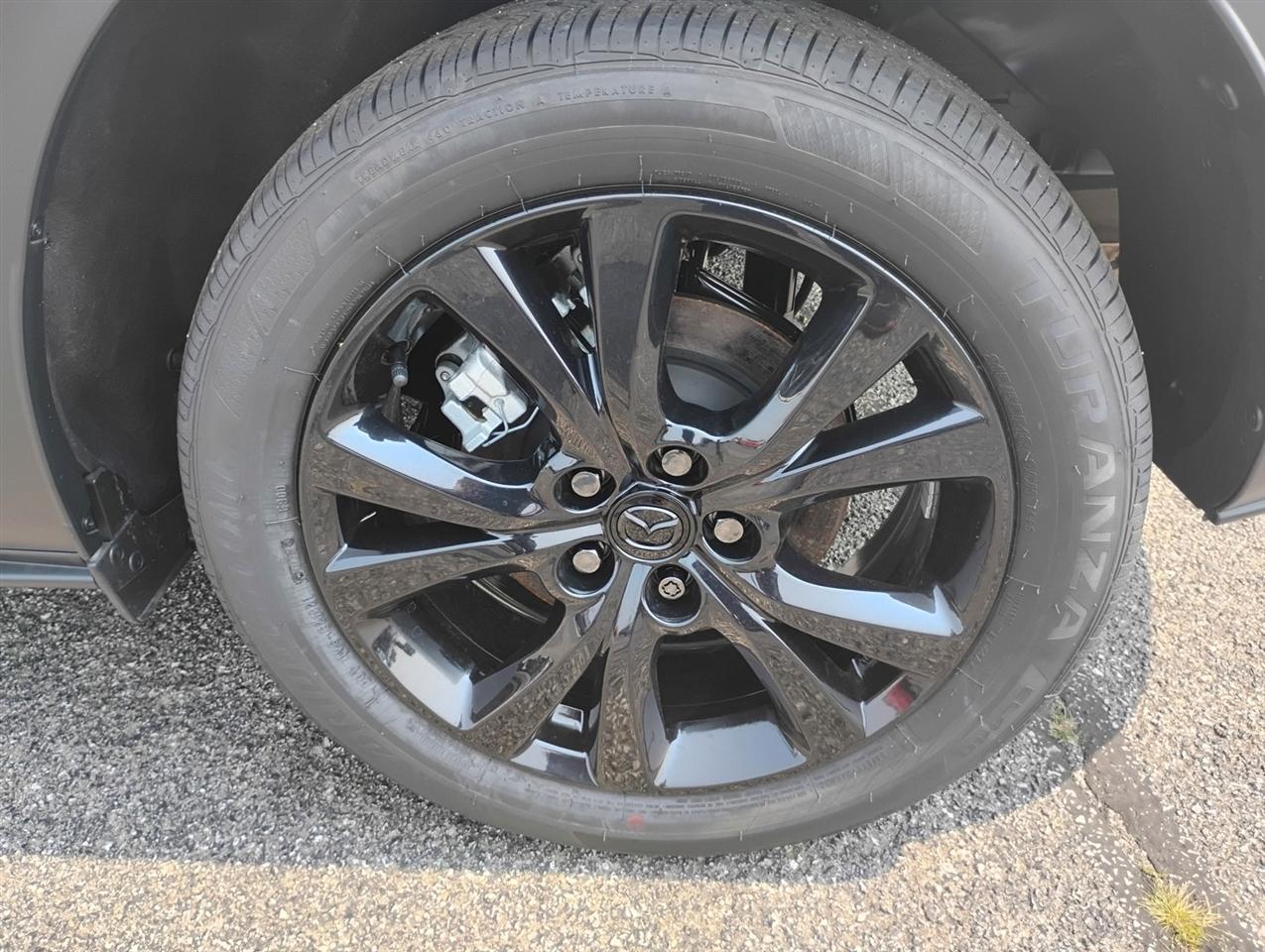 Mazda CX-70  2025