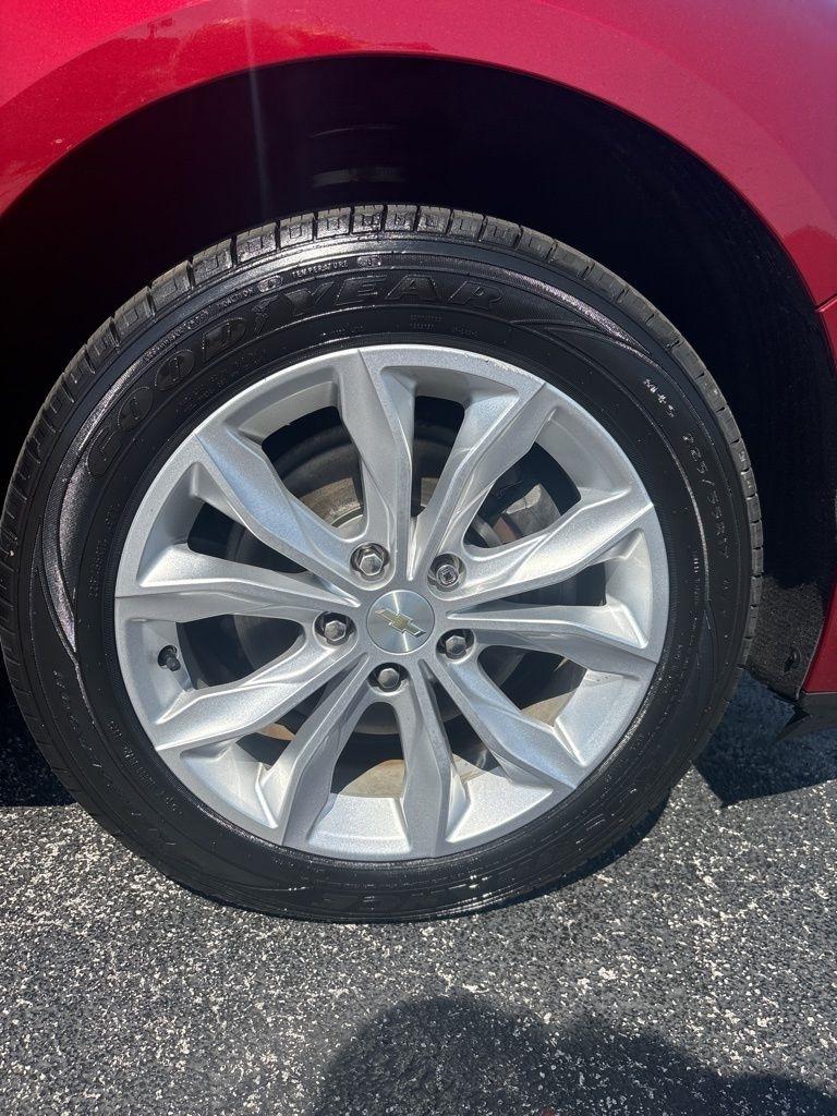 Chevrolet Malibu  2020