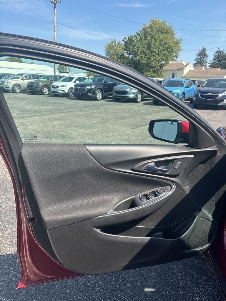 Chevrolet Malibu  2020