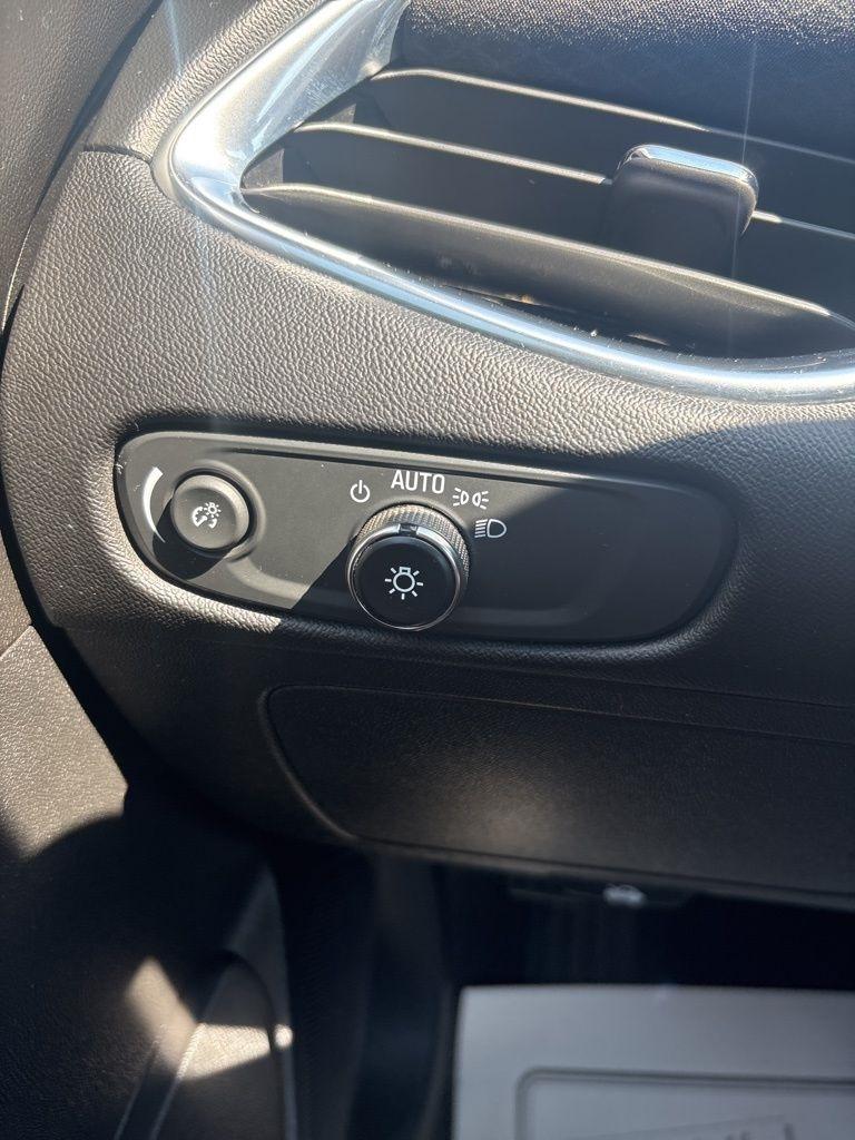 Chevrolet Malibu  2020