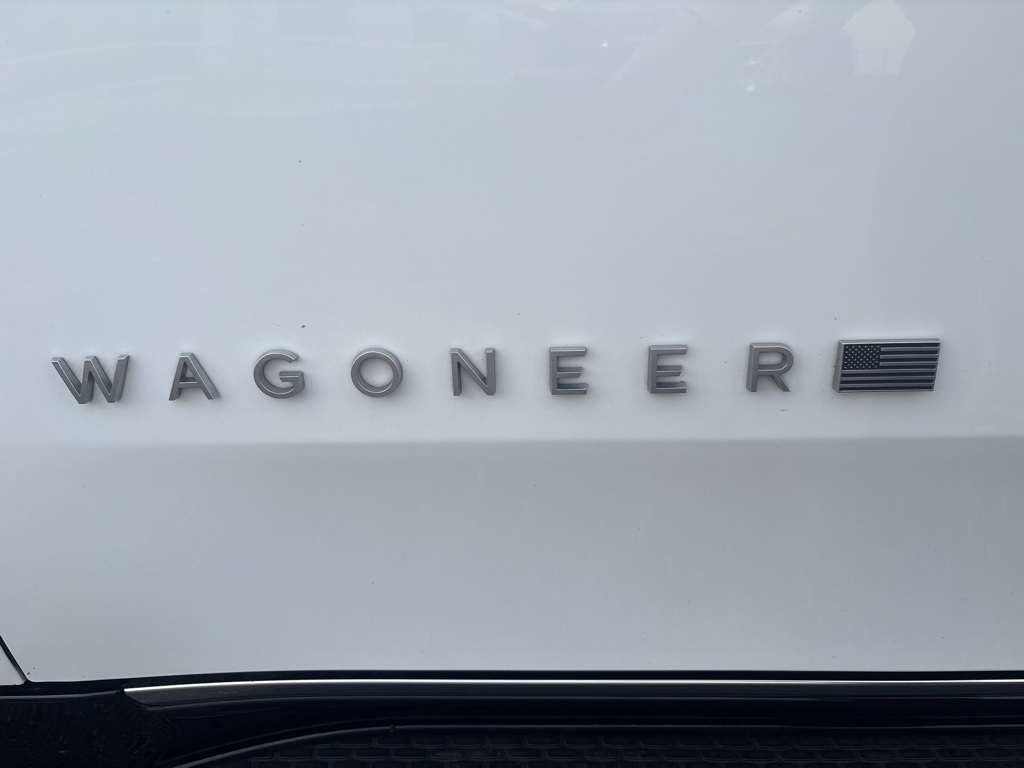 Jeep Wagoneer L Series II 4x4 2023 Jeep Wagoneer L Series II 4x4 2023