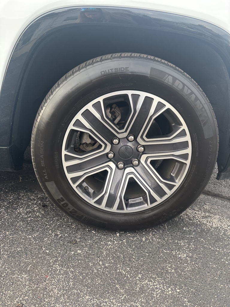 Jeep Wagoneer L Series II 4x4 2023 Jeep Wagoneer L Series II 4x4 2023