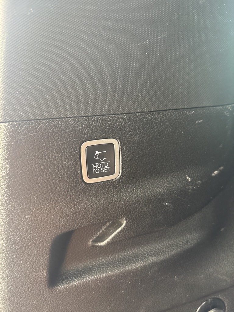 Jeep Wagoneer L Series II 4x4 2023 Jeep Wagoneer L Series II 4x4 2023