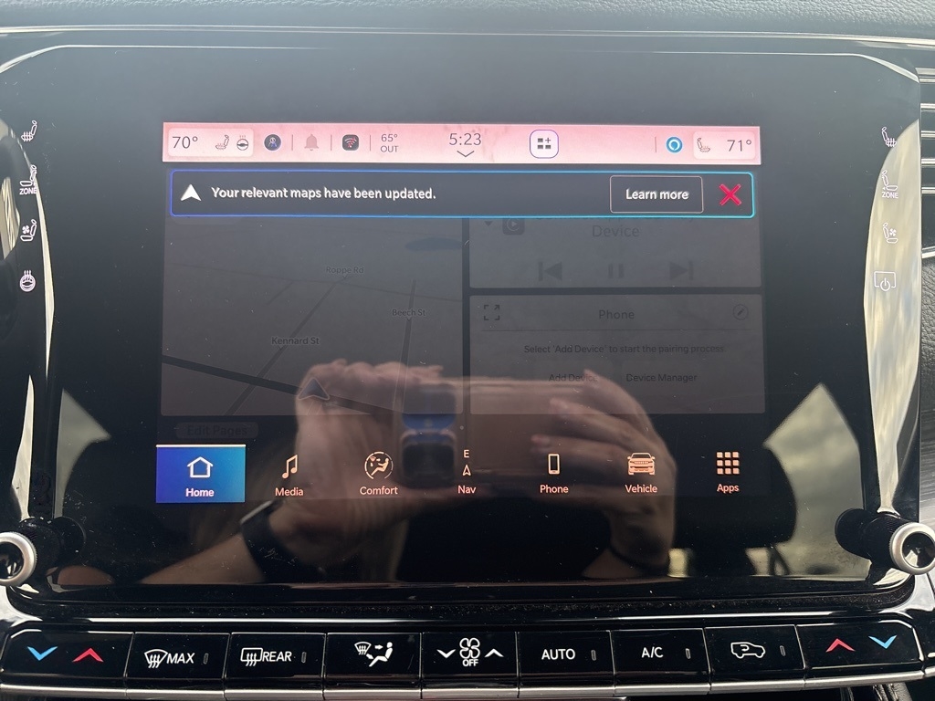 Jeep Wagoneer L Series II 4x4 2023 Jeep Wagoneer L Series II 4x4 2023