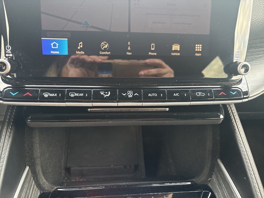 Jeep Wagoneer L Series II 4x4 2023 Jeep Wagoneer L Series II 4x4 2023