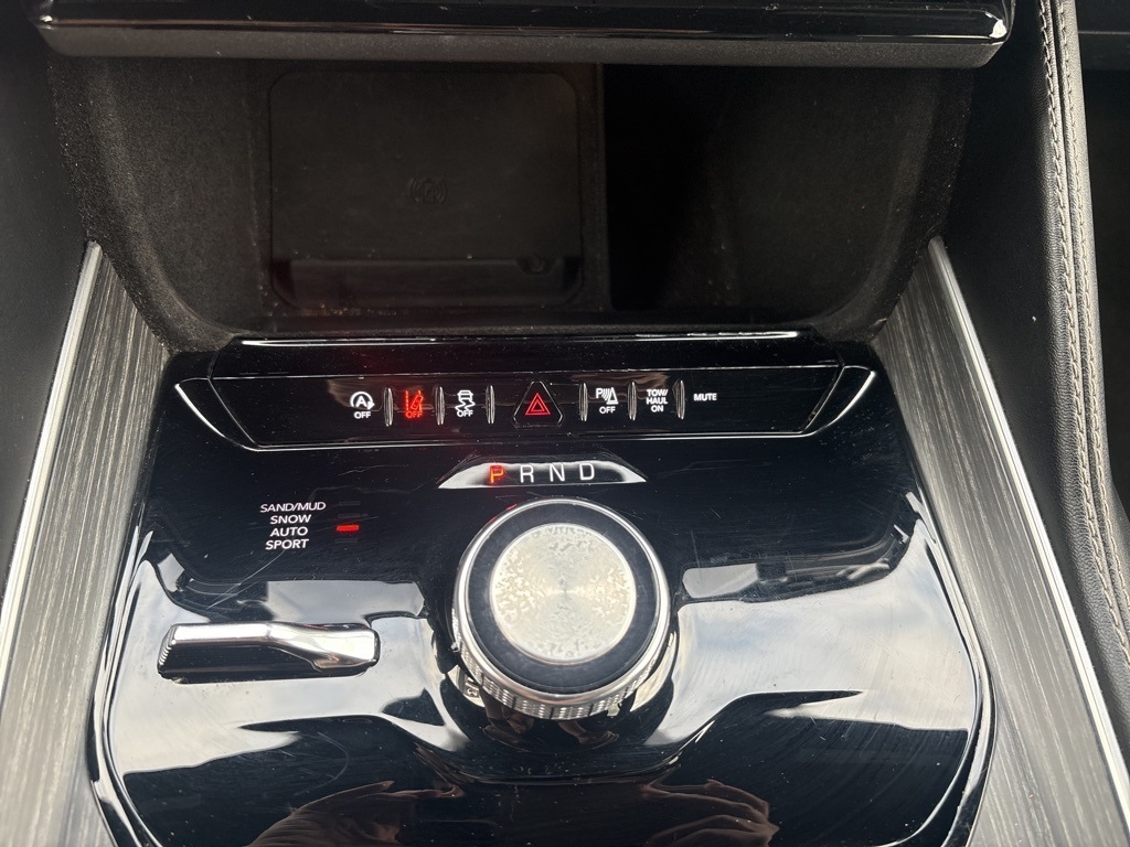 Jeep Wagoneer L Series II 4x4 2023 Jeep Wagoneer L Series II 4x4 2023