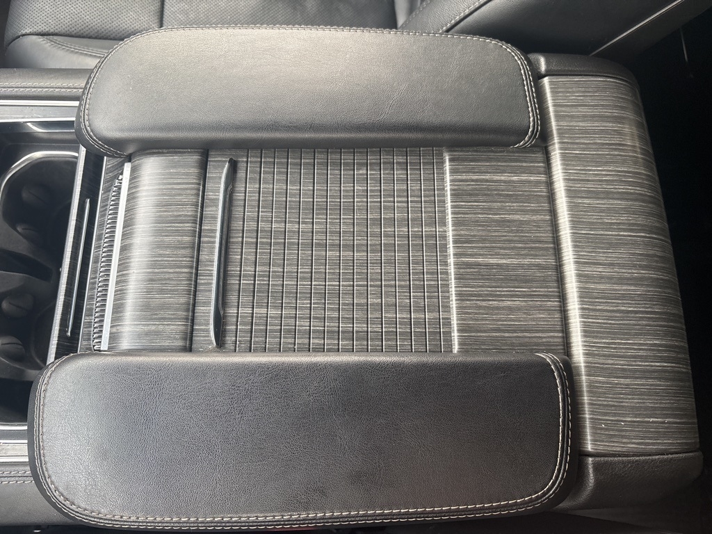 Jeep Wagoneer L Series II 4x4 2023 Jeep Wagoneer L Series II 4x4 2023