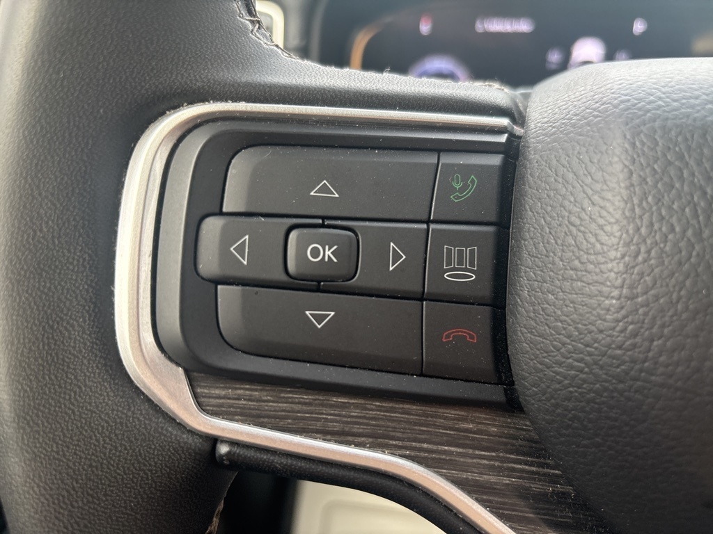 Jeep Wagoneer L Series II 4x4 2023 Jeep Wagoneer L Series II 4x4 2023