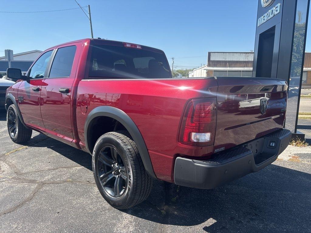 RAM 1500 Classic Warlock 4x4 Crew Cab 5'7" Box 2024