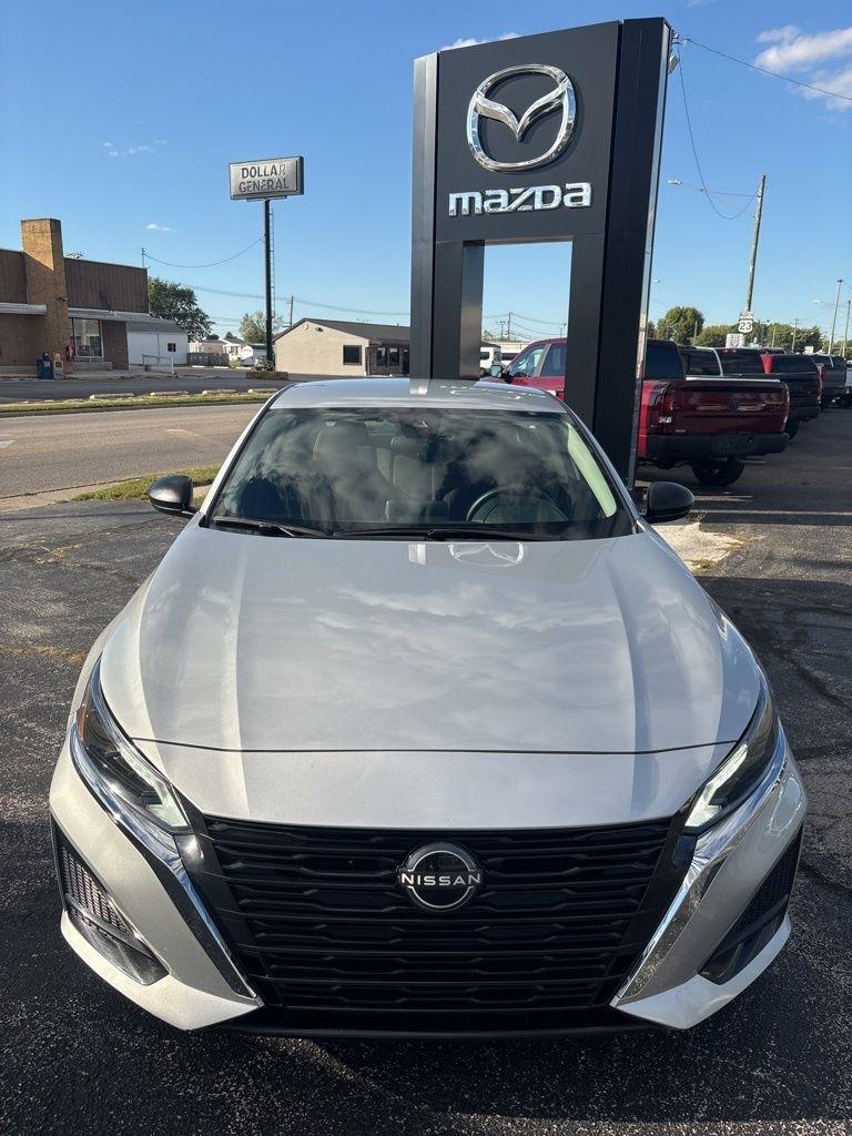 Nissan Altima 2.5 SV Sedan 2024