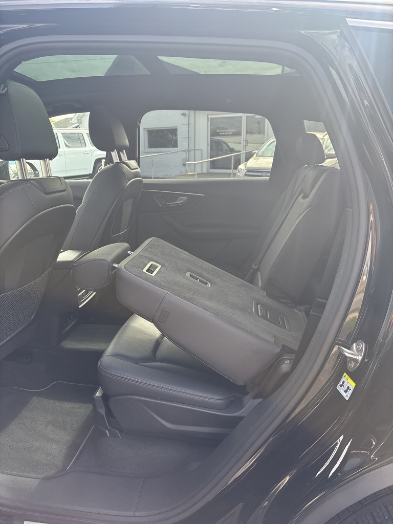 Audi Q7 Premium Plus 55 TFSI quattro 2025 Audi Q7 Premium Plus 55 TFSI quattro 2025