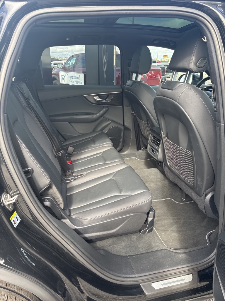 Audi Q7 Premium Plus 55 TFSI quattro 2025 Audi Q7 Premium Plus 55 TFSI quattro 2025