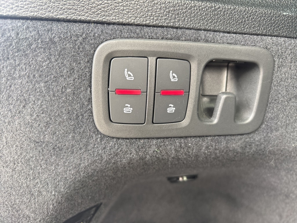 Audi Q7 Premium Plus 55 TFSI quattro 2025 Audi Q7 Premium Plus 55 TFSI quattro 2025