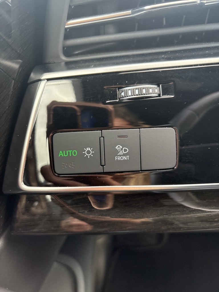 Audi Q7 Premium Plus 55 TFSI quattro 2025 Audi Q7 Premium Plus 55 TFSI quattro 2025