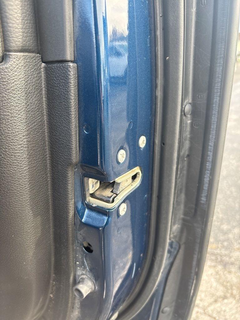 RAM 1500 Laramie 4x4 Crew Cab 5'7" Box 2024