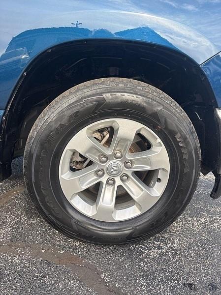 RAM 1500 Laramie 4x4 Crew Cab 5'7" Box 2024