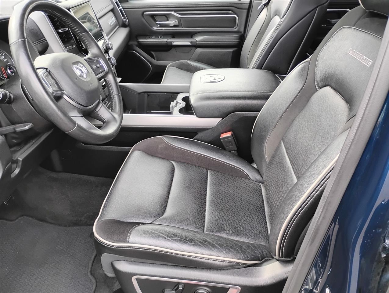 RAM 1500 Laramie 4x4 Crew Cab 5'7" Box 2024