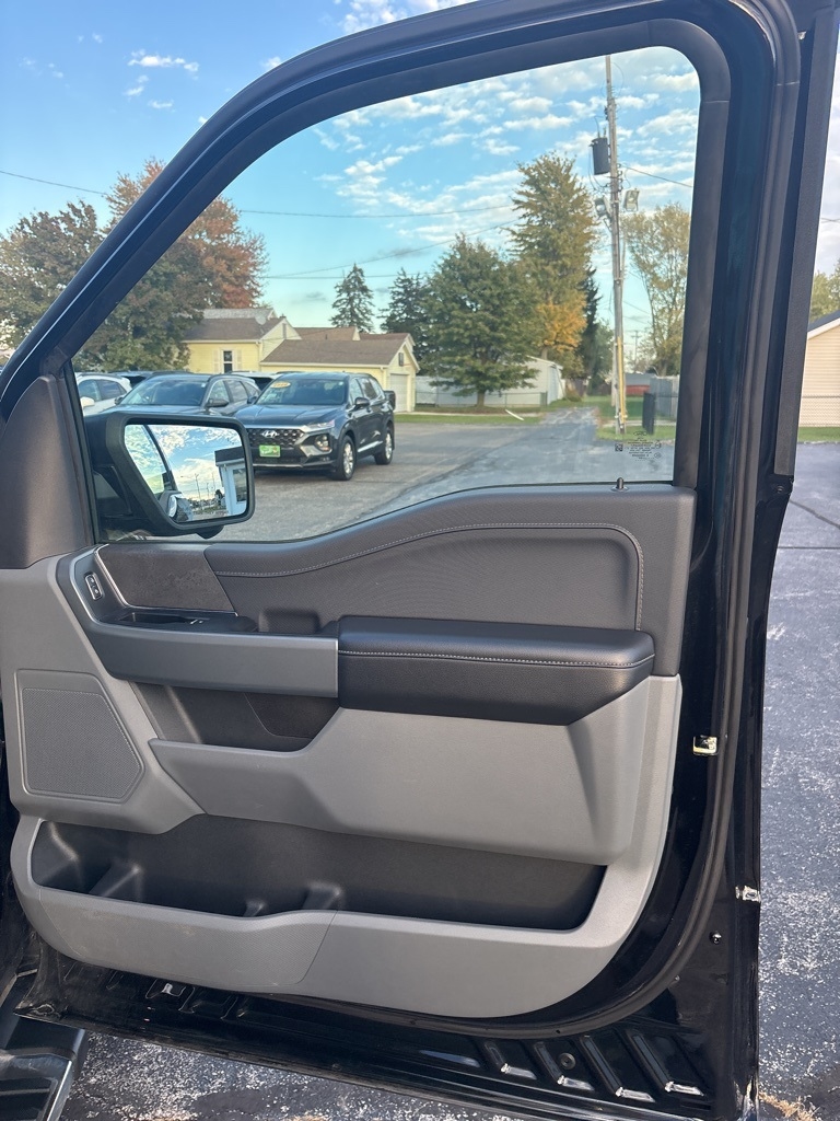 Ford F-150 XLT 4WD SuperCrew 5.5' Box 2024 Ford F-150 XLT 4WD SuperCrew 5.5' Box 2024
