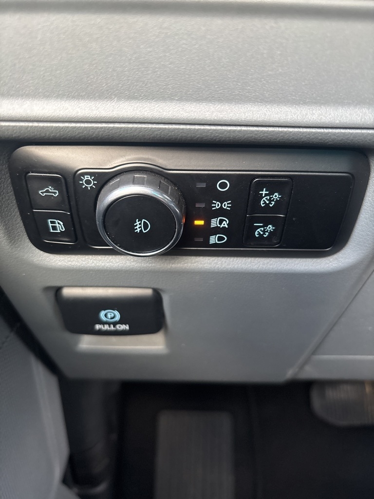 Ford F-150 XLT 4WD SuperCrew 5.5' Box 2024 Ford F-150 XLT 4WD SuperCrew 5.5' Box 2024