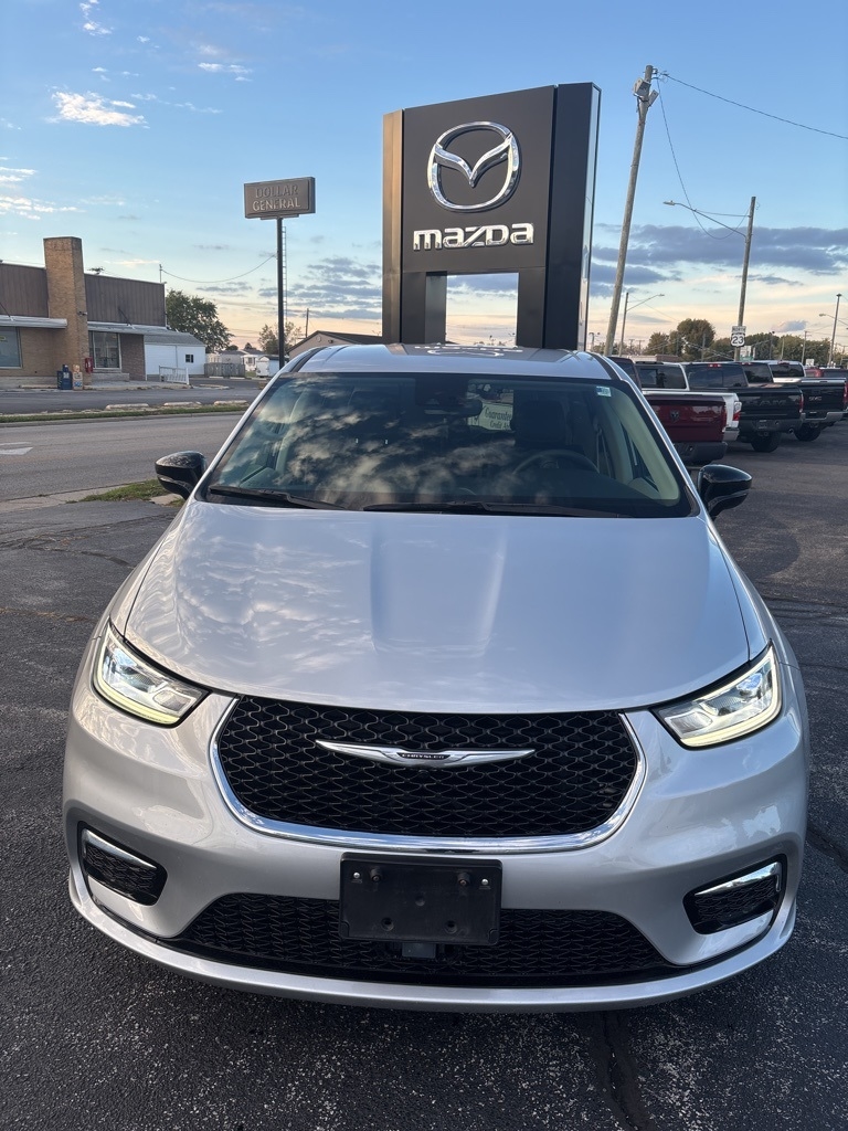 Chrysler Pacifica Touring L FWD 2024 Chrysler Pacifica Touring L FWD 2024