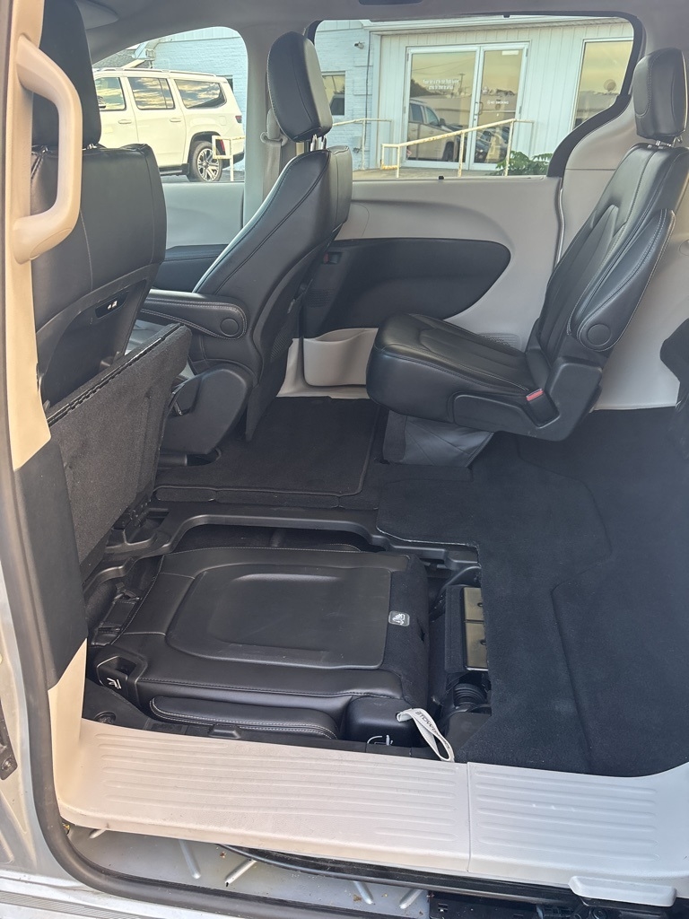 Chrysler Pacifica Touring L FWD 2024 Chrysler Pacifica Touring L FWD 2024