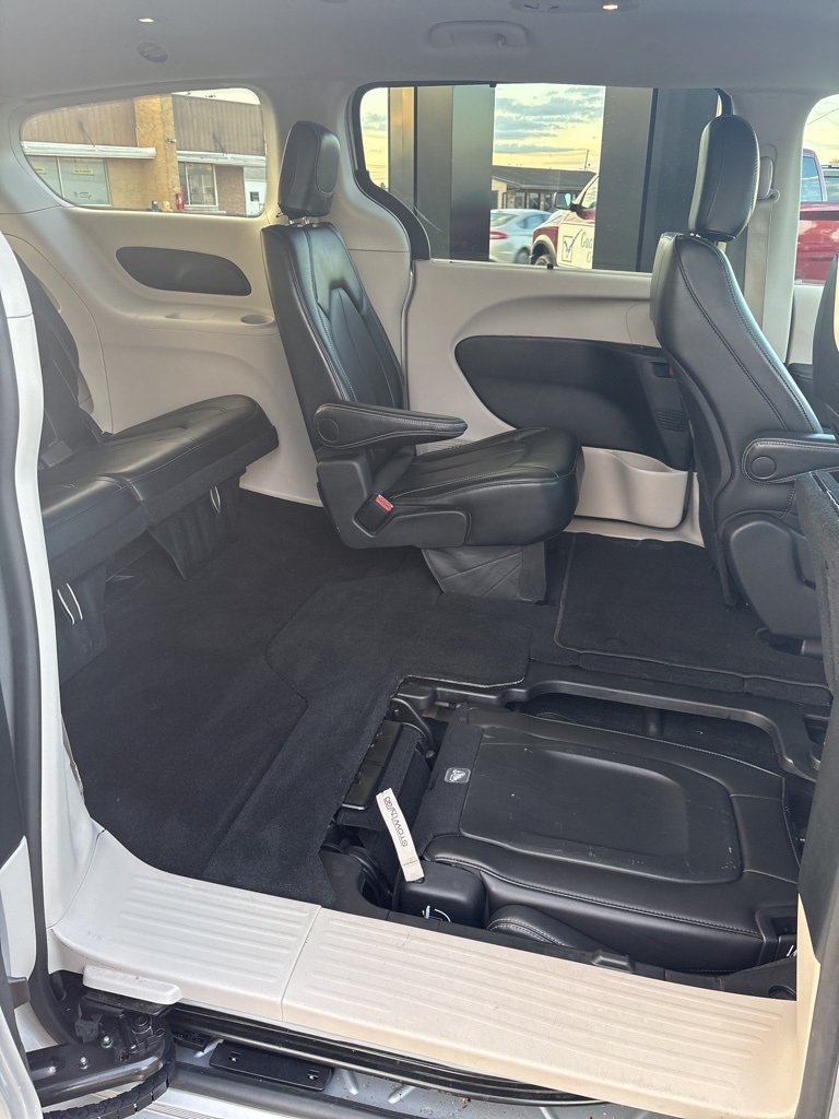 Chrysler Pacifica Touring L FWD 2024 Chrysler Pacifica Touring L FWD 2024