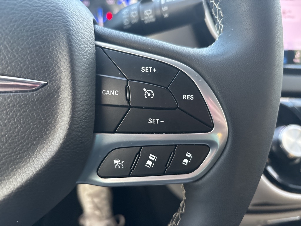 Chrysler Pacifica Touring L FWD 2024 Chrysler Pacifica Touring L FWD 2024