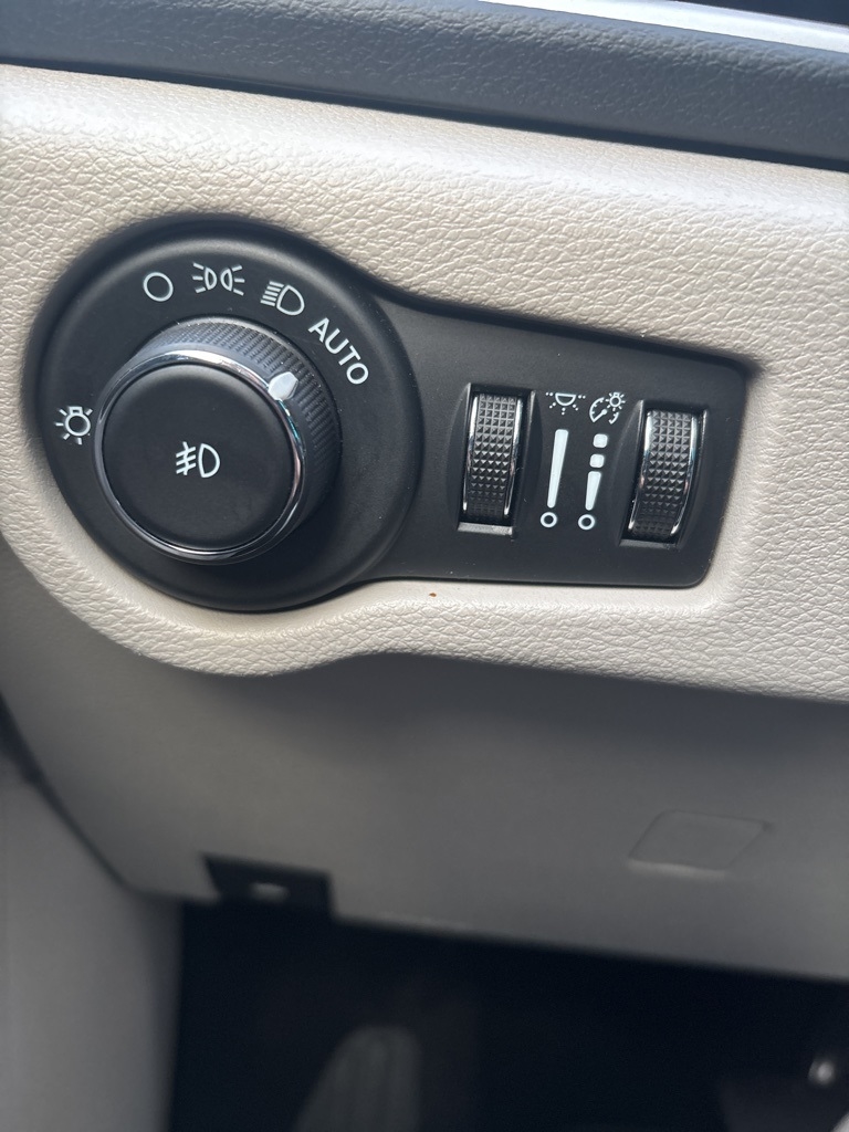 Chrysler Pacifica Touring L FWD 2024 Chrysler Pacifica Touring L FWD 2024