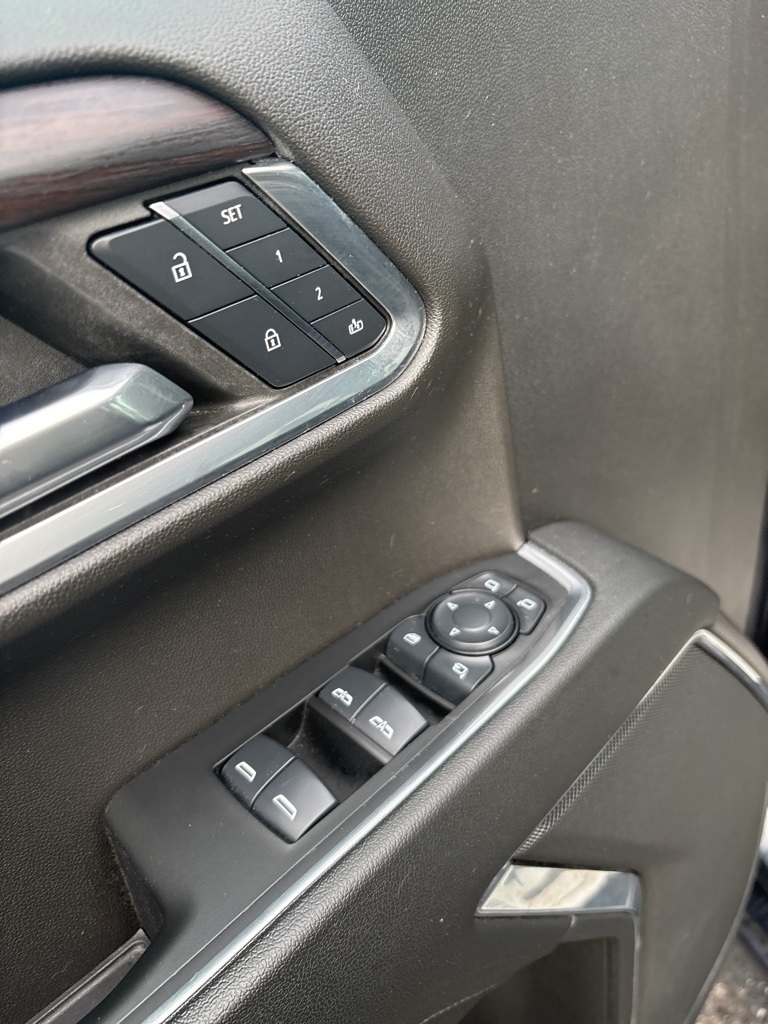 GMC Sierra 1500 4WD Crew Cab 147" SLT 2024 GMC Sierra 1500 4WD Crew Cab 147" SLT 2024