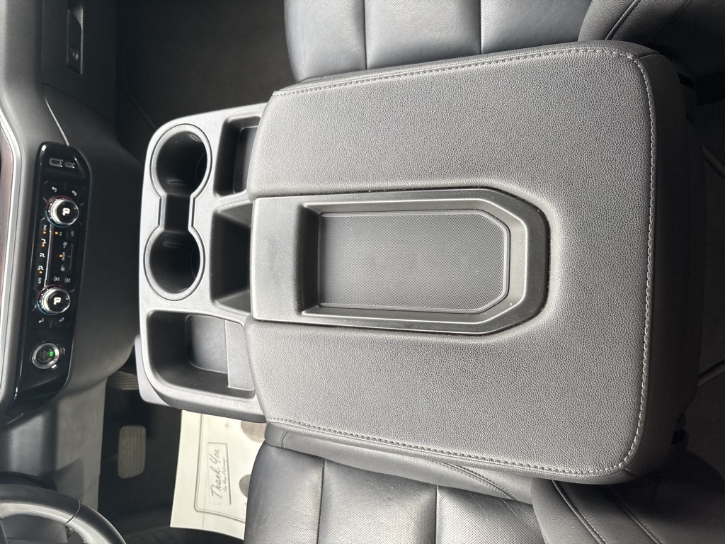 GMC Sierra 1500 4WD Crew Cab 147" SLT 2024 GMC Sierra 1500 4WD Crew Cab 147" SLT 2024