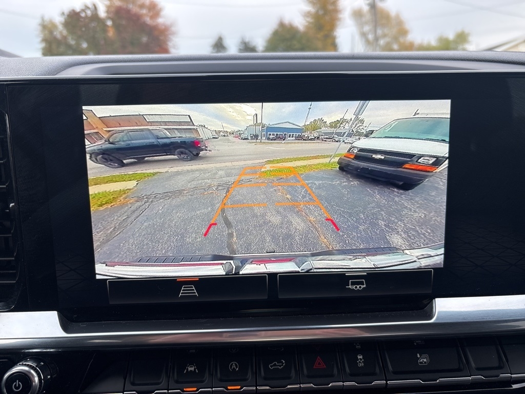 GMC Sierra 1500 4WD Crew Cab 147" SLT 2024 GMC Sierra 1500 4WD Crew Cab 147" SLT 2024