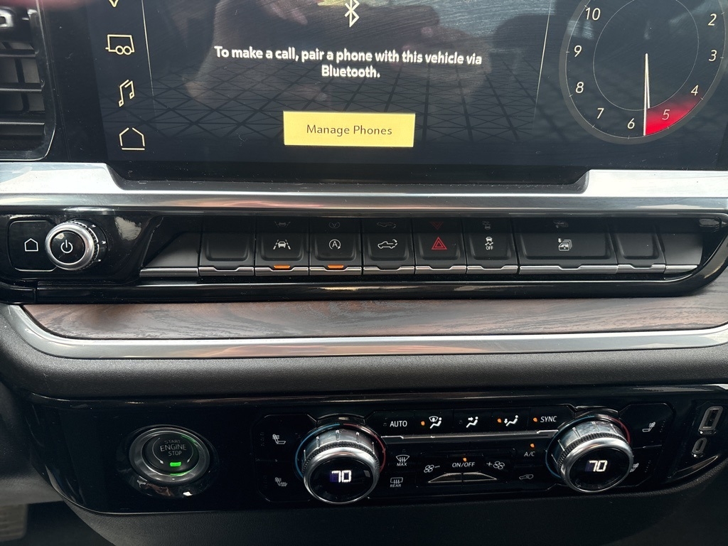 GMC Sierra 1500 4WD Crew Cab 147" SLT 2024 GMC Sierra 1500 4WD Crew Cab 147" SLT 2024