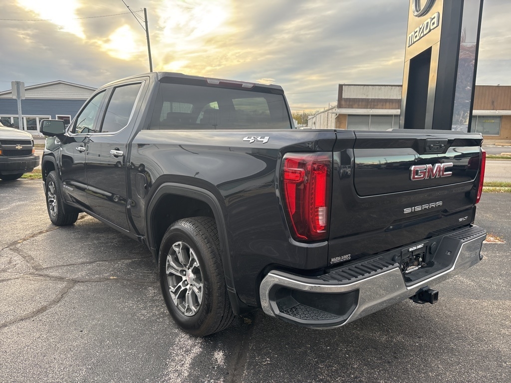 GMC Sierra 1500 4WD Crew Cab 147" SLT 2024