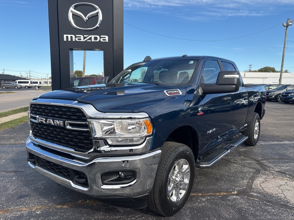 RAM 2500 Big Horn 4x4 Crew Cab 6'4" Box 2023 RAM 2500 Big Horn 4x4 Crew Cab 6'4" Box 2023