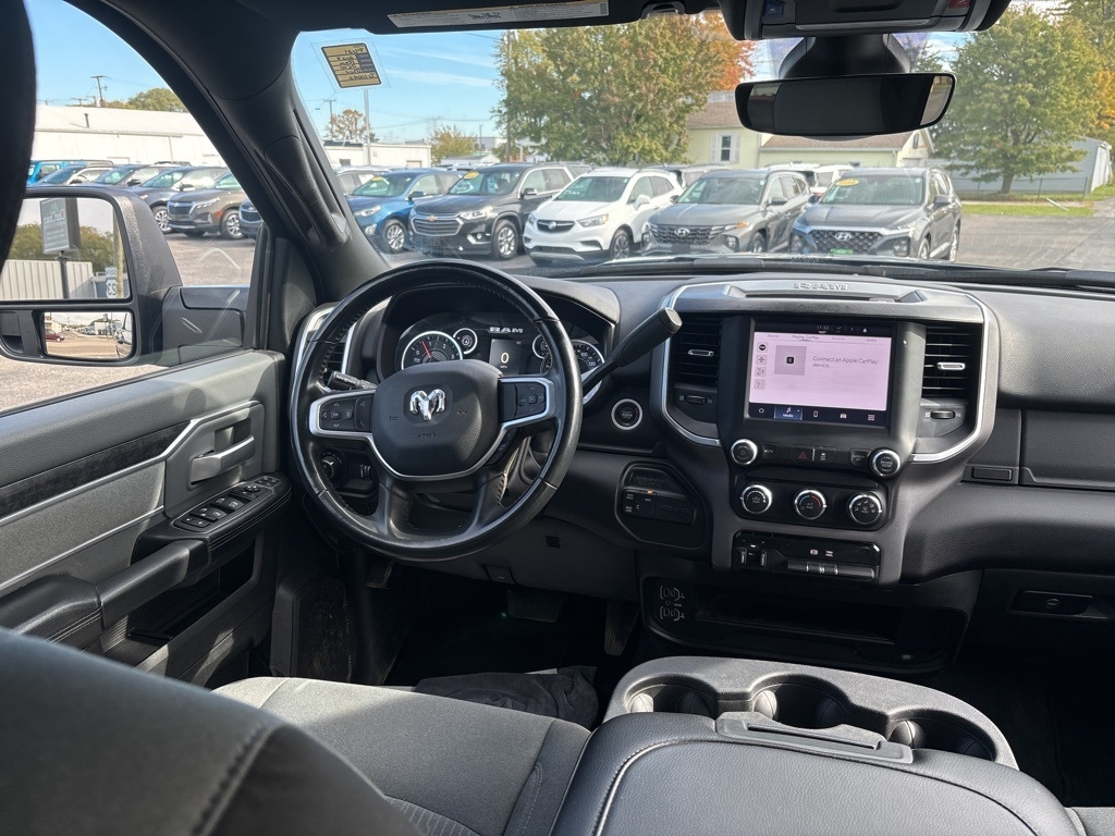 RAM 2500 Big Horn 4x4 Crew Cab 6'4" Box 2023 RAM 2500 Big Horn 4x4 Crew Cab 6'4" Box 2023