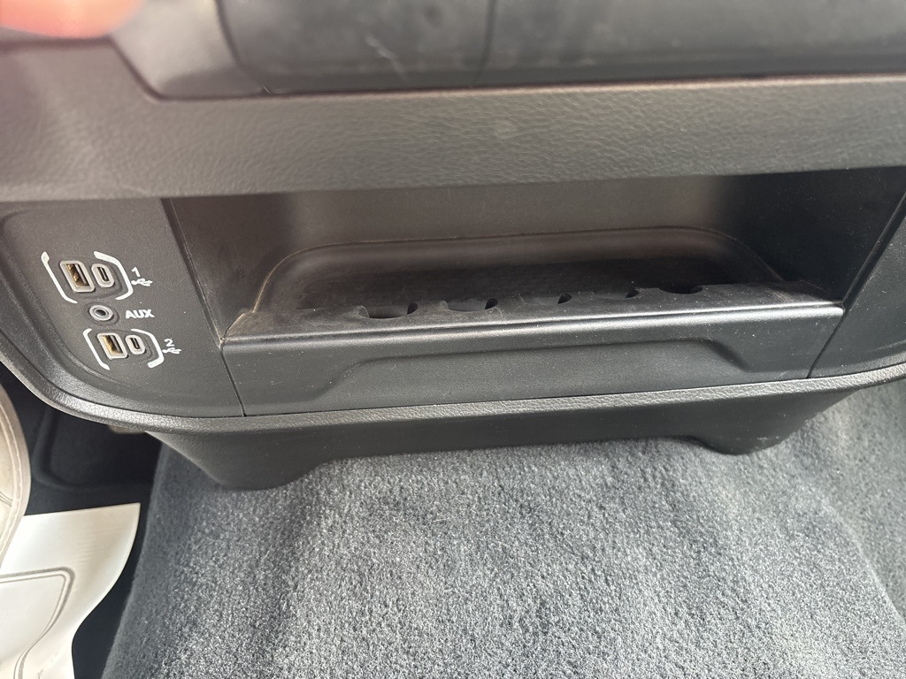 RAM 2500 Big Horn 4x4 Crew Cab 6'4" Box 2023 RAM 2500 Big Horn 4x4 Crew Cab 6'4" Box 2023