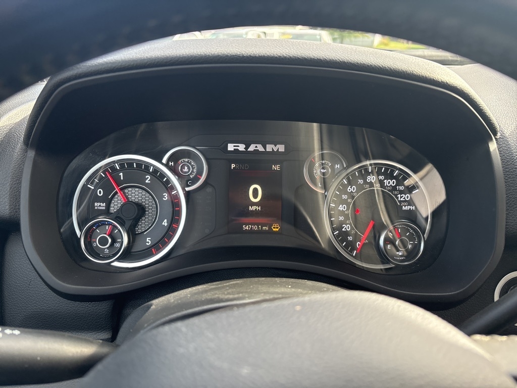 RAM 2500 Big Horn 4x4 Crew Cab 6'4" Box 2023 RAM 2500 Big Horn 4x4 Crew Cab 6'4" Box 2023