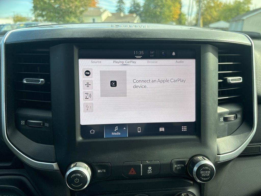 RAM 2500 Big Horn 4x4 Crew Cab 6'4" Box 2023