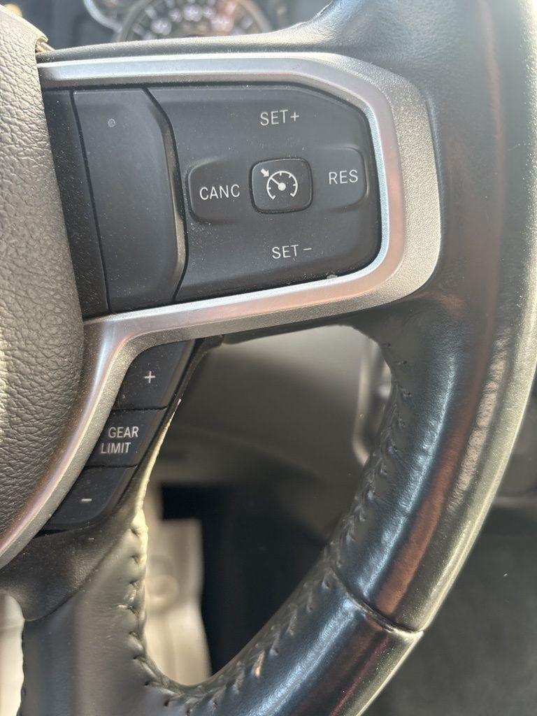 RAM 2500 Big Horn 4x4 Crew Cab 6'4" Box 2023