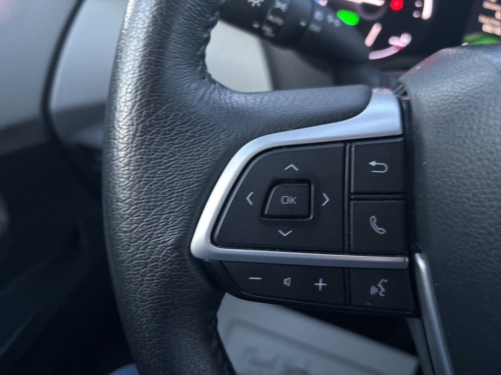 Toyota Sienna XLE FWD 8-Passenger (Natl) 2023