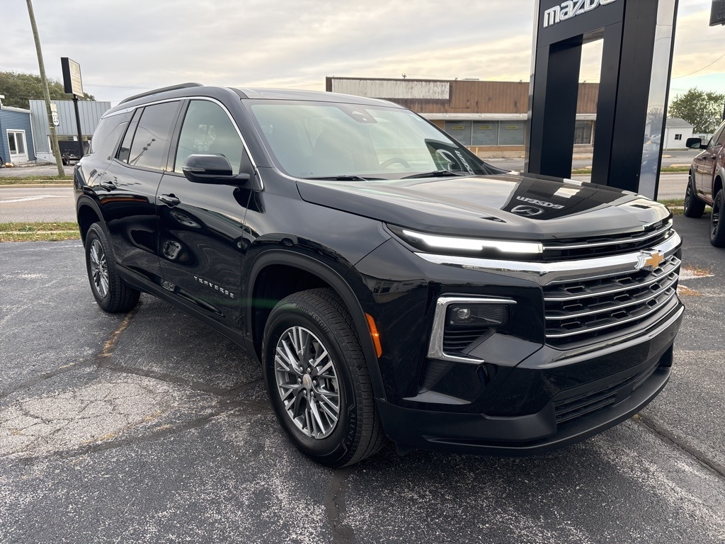 Chevrolet Traverse AWD 4dr LT w/2LT 2025 Chevrolet Traverse AWD 4dr LT w/2LT 2025