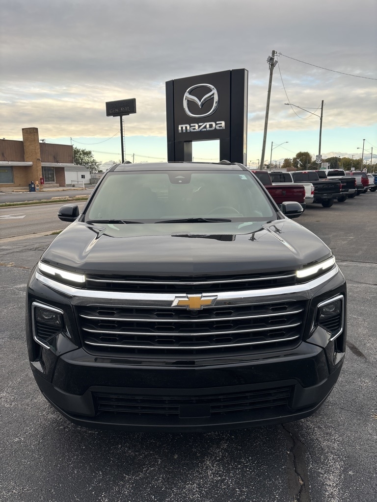 Chevrolet Traverse AWD 4dr LT w/2LT 2025 Chevrolet Traverse AWD 4dr LT w/2LT 2025