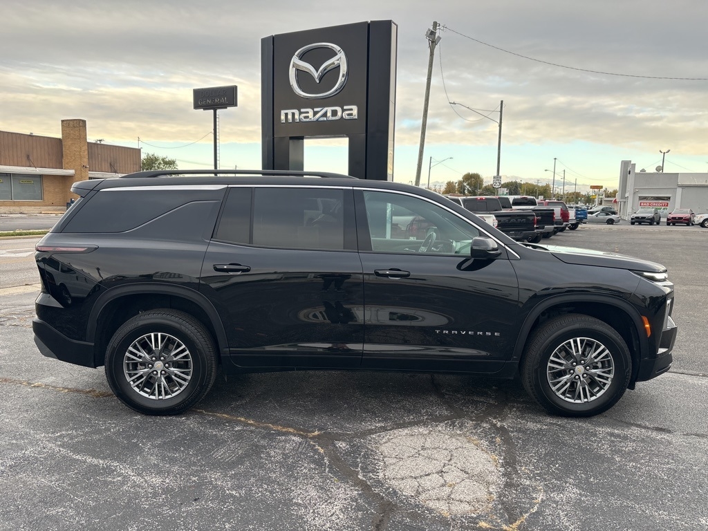 Chevrolet Traverse AWD 4dr LT w/2LT 2025 Chevrolet Traverse AWD 4dr LT w/2LT 2025