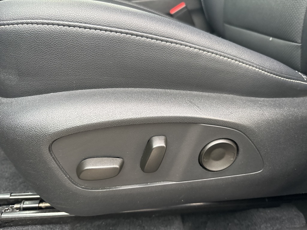 Chevrolet Traverse AWD 4dr LT w/2LT 2025 Chevrolet Traverse AWD 4dr LT w/2LT 2025