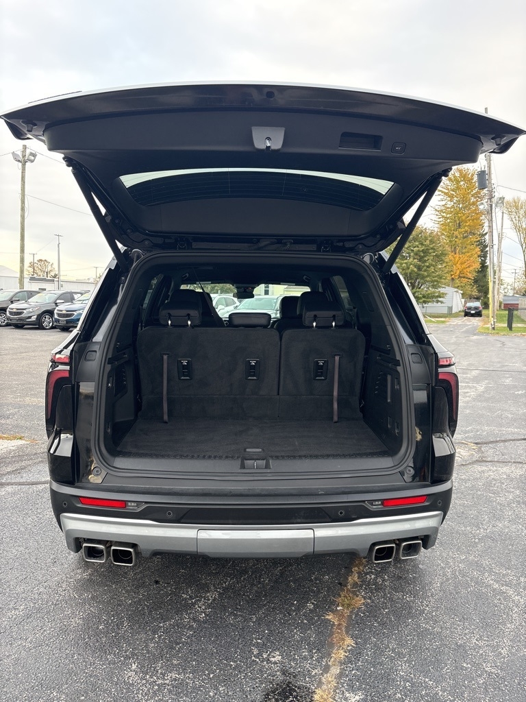 Chevrolet Traverse AWD 4dr LT w/2LT 2025 Chevrolet Traverse AWD 4dr LT w/2LT 2025