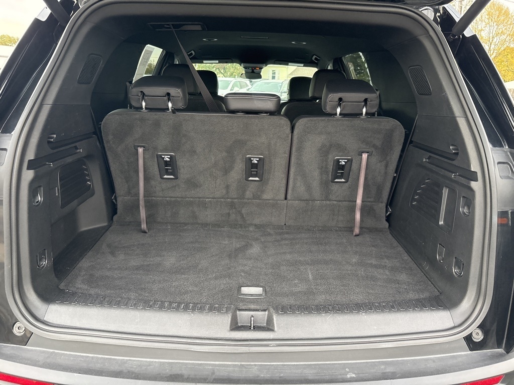 Chevrolet Traverse AWD 4dr LT w/2LT 2025 Chevrolet Traverse AWD 4dr LT w/2LT 2025