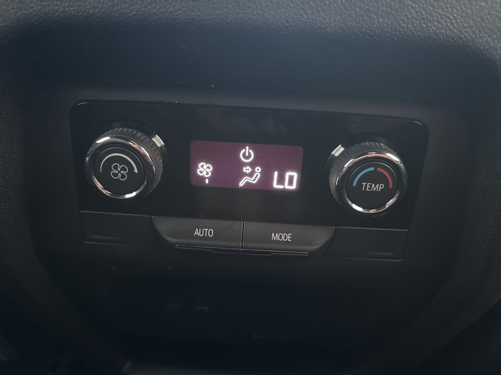 Chevrolet Traverse AWD 4dr LT w/2LT 2025 Chevrolet Traverse AWD 4dr LT w/2LT 2025