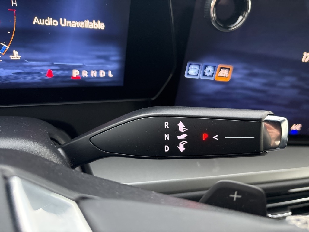 Chevrolet Traverse AWD 4dr LT w/2LT 2025 Chevrolet Traverse AWD 4dr LT w/2LT 2025