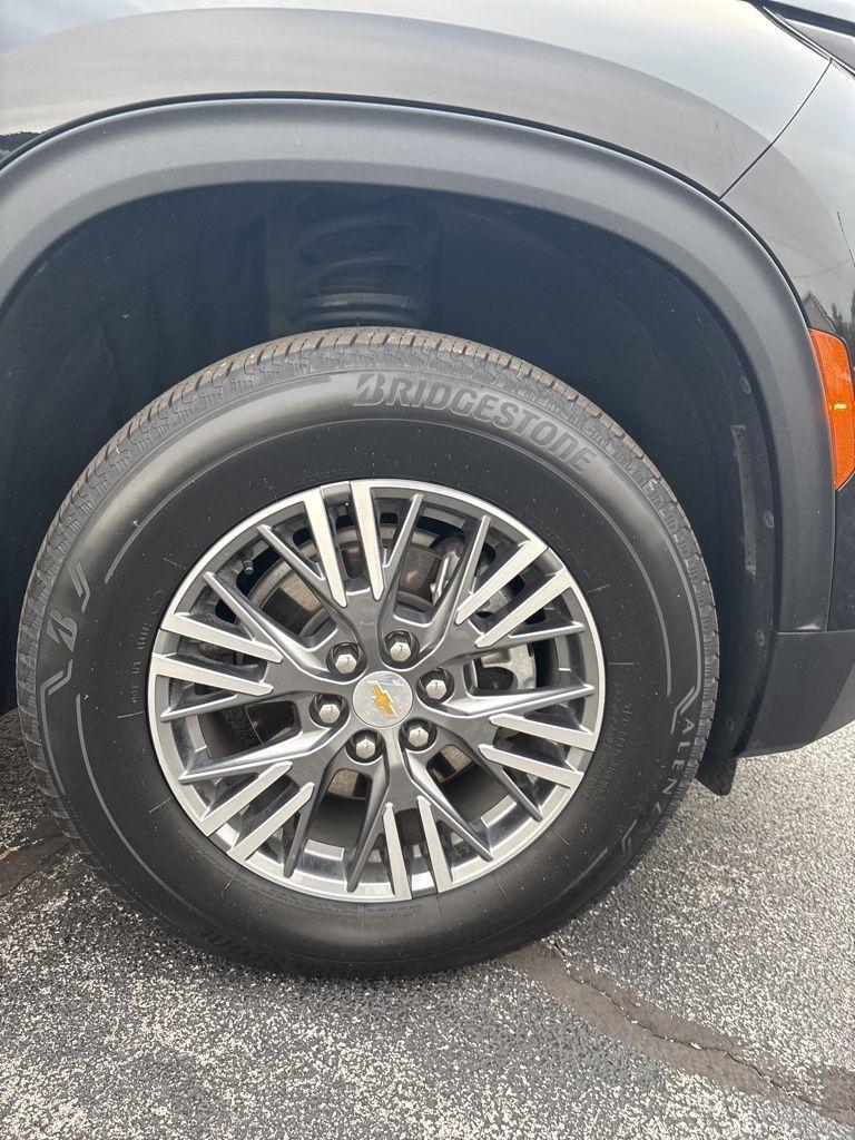 Chevrolet Traverse AWD 4dr LT w/2LT 2025