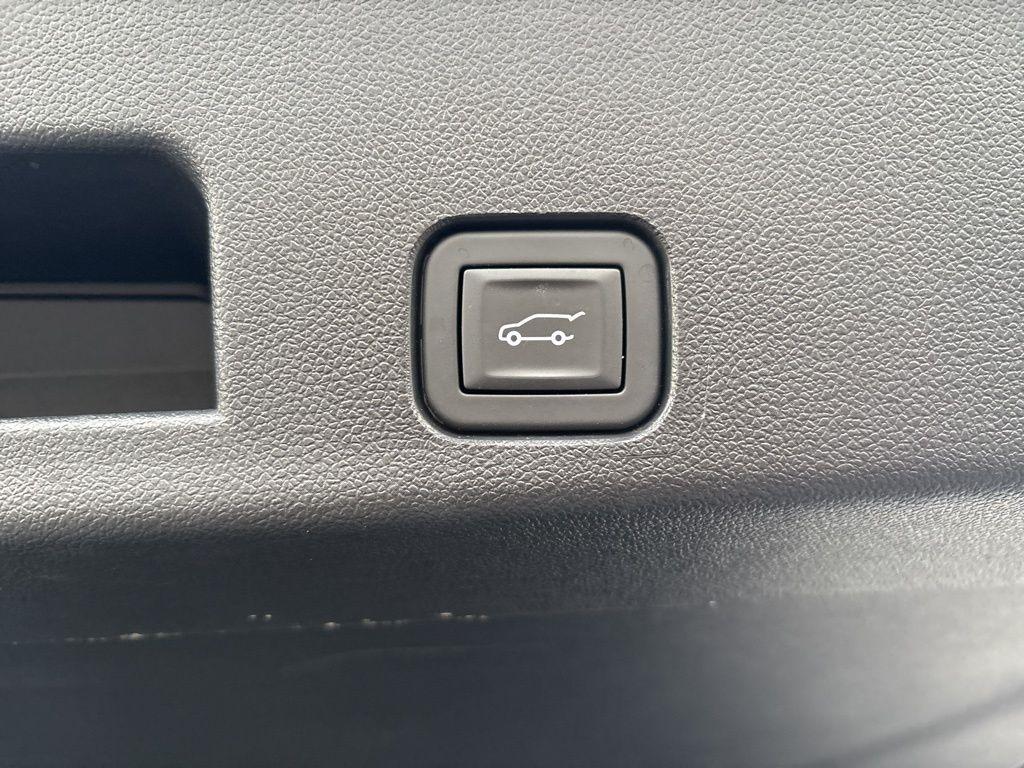 Chevrolet Traverse AWD 4dr LT w/2LT 2025